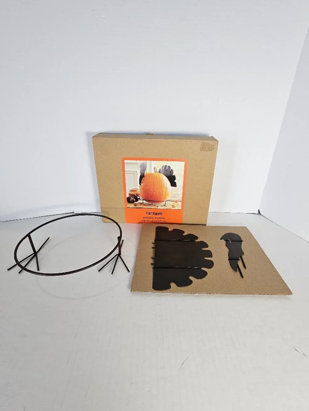 Pier One Imports Pumpkin Thanksgiving Turkey Metal Head Tail And Stand Set